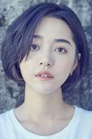 蓝甯彤