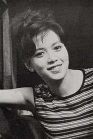 渚真弓