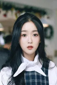 张馨月