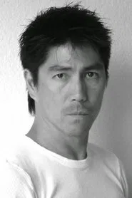 南博男