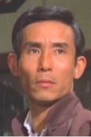 杨柏尘