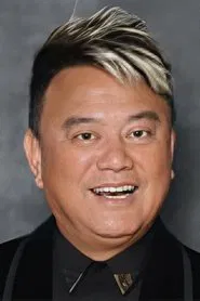 陈百祥