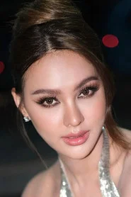 พลอย พีรชาดา ขุนรักษ์