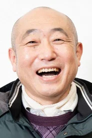 藍木靖英