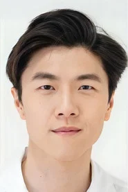 差瓦立·捷努南