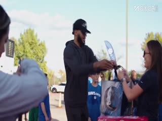 NBA杯 魔术VS活塞 20251129海报