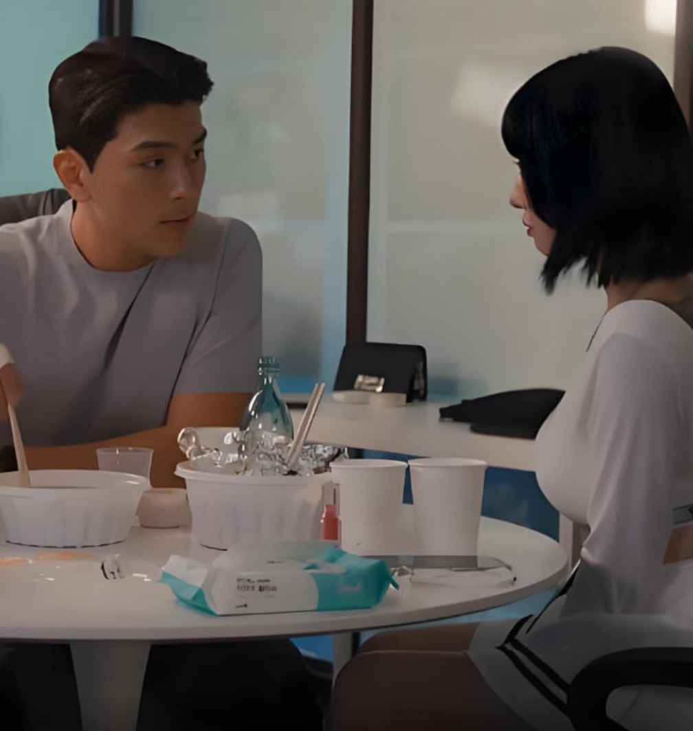 三十岁我们就结婚(2025)海报